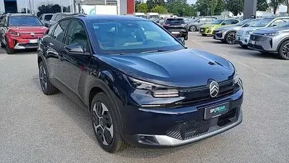 Blu Nuova 2025 Citroën C4 Tre volumi | 22.950 € (Buon prezzo)