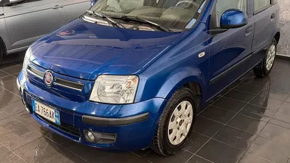Usata Fiat Panda Dynamic 69 CV (50 kW) 2009 Blu Utilitaria