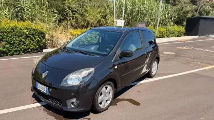 Usata Renault Twingo Dynamique 75 CV (55 kW) 2010 Nero Utilitaria