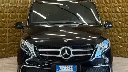 Usata Mercedes V250 Premium 190 CV (139 kW) 2022 Nero Monovolume