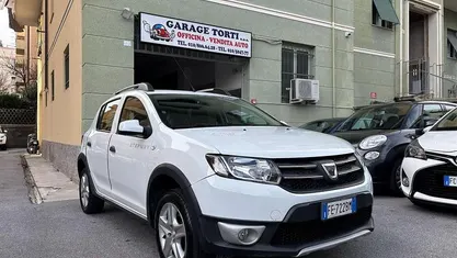 Usata Dacia Sandero Stepway 90 CV (66 kW) 2016 Bianco Berlina