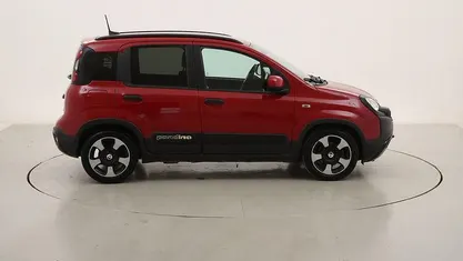 Usata Fiat Panda Cross Cross 70 CV (51 kW) 2025 Utilitaria