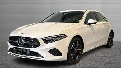 Usata Mercedes A180 Advanced 116 CV (85 kW) 2023 Bianco polare Utilitaria