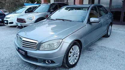 Usata Mercedes C220 Elegance 170 CV (125 kW) 2009 Berlina