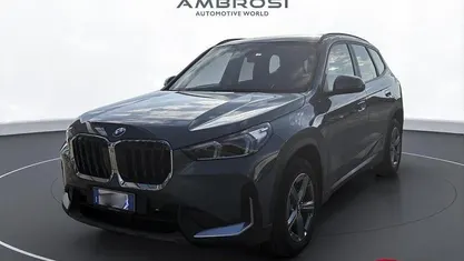 Usata BMW X1 150 CV (110 kW) 2022 Verde SUV
