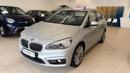 Usata BMW 216 Active Tourer Luxury Line 116 CV (85 kW) 2015 Grigio Monovolume