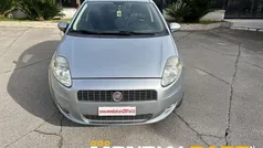 Usata 2009 Fiat Grande Punto Dynamic Due volumi | 3200 € (Buon prezzo)