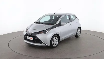 Argento Usata 2017 Toyota Aygo X-play Due volumi | 12.199 € (Buon prezzo)