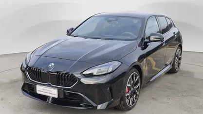Gebraucht BMW 118 M Sport 150 PS (110 kW) 2025 Schwarz Kleinwagen