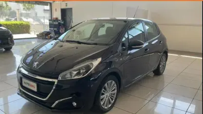 Usata Peugeot 208 Active 75 CV (55 kW) 2016 Blu Utilitaria