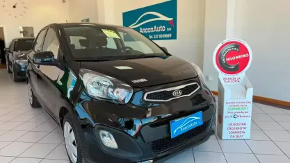 Usata Kia Picanto 68 CV (50 kW) 2012 Nero Utilitaria