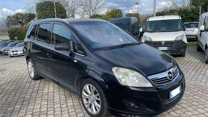 Usata Opel Zafira Cosmo 150 CV (110 kW) 2010 Nero Monovolume