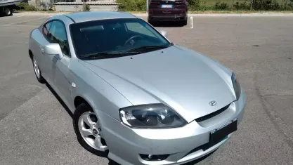 Usata Hyundai Coupé 105 CV (77 kW) 2005 Grigio Coupé