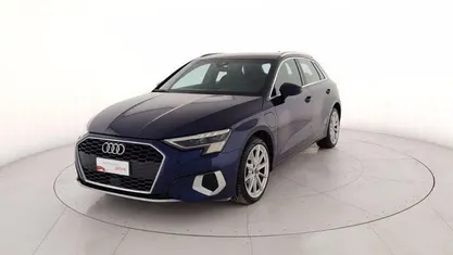 Usata Audi A3 Sportback e-tron Advanced 204 CV (150 kW) 2020 Blu metallizzato Utilitaria