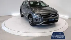Grigio scuro Usata 2022 VW T-Roc Style SUV | 24.500 € (Buon prezzo)