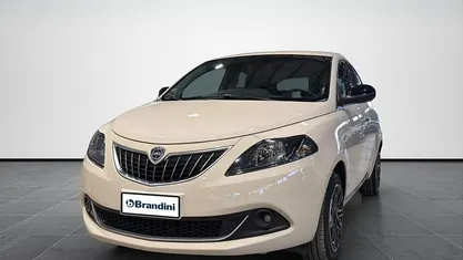 Usata Lancia Ypsilon Gold 70 CV (51 kW) 2022 Utilitaria