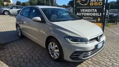Usata VW Polo Style 95 CV (69 kW) 2022 Beige Utilitaria
