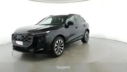 Nuova Audi Q3 S-Line 150 CV (110 kW) 2026 Nero mito metallizzato SUV