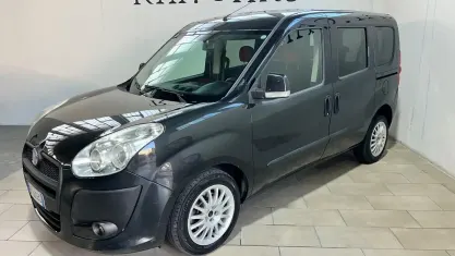 Usata Fiat Doblò 105 CV (77 kW) 2013 Nero Monovolume