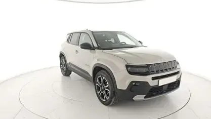 Usata Jeep Avenger Summit 101 CV (74 kW) 2025 Beige SUV