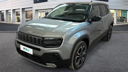 Usata Jeep Avenger Summit 101 CV (74 kW) 2024 Grigio SUV