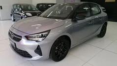 Grigio argento/tetto nero Usata 2023 Opel Corsa GS Line Due volumi | 18.000 € (Buon prezzo)