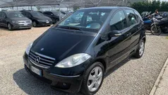 Usata 2009 Mercedes A150 Avantgarde Tre volumi | 3490 € (Buon prezzo)