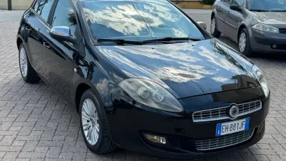 Usata Fiat Bravo Emotion 120 CV (88 kW) 2011 Nero Utilitaria