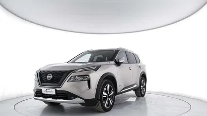 Oro Usata 2023 Nissan X-Trail Tekna SUV | 27.800 € (Super prezzo)