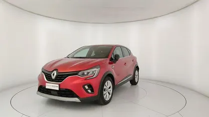 Rosso Usata 2021 Renault Captur Intens SUV | 17.600 € (Buon prezzo)