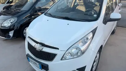 Usata Chevrolet Spark 68 CV (50 kW) 2012 Bianco Utilitaria