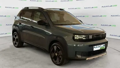 Nuova Fiat Grande Panda La Prima 101 CV (74 kW) 2025 Blu Utilitaria