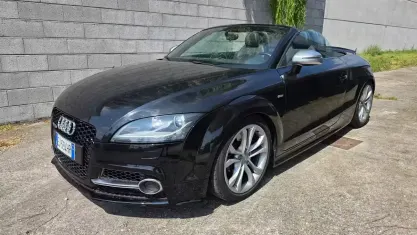 Usata Audi TTS Ambiente 272 CV (200 kW) 2010 Nero Cabrio