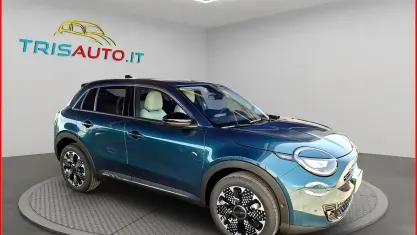 Nuova Fiat 600 La Prima 100 CV (73 kW) 2026 Bianco SUV