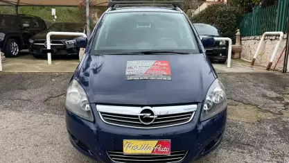 Usata Opel Zafira 110 CV (80 kW) 2012 Blu Monovolume