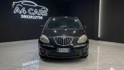 Usata Lancia Musa 77 CV (56 kW) 2012 Nero Monovolume