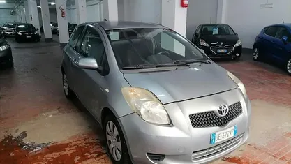 Grigio Usata 2007 Toyota Yaris Sol Due volumi | 3450 € (Molto cara)