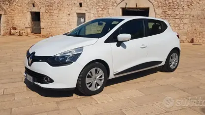 Usata Renault Clio IV 75 CV (55 kW) 2015 Bianco Berlina