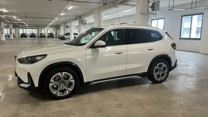 Usata BMW iX1 xLine 150 kW (204 CV) 2025 Bianco SUV