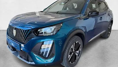 Usata 2025 Peugeot 2008 Allure SUV | 21.900 € (Buon prezzo)