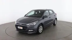 Grigio Usata 2017 Hyundai i20 Classic Tre volumi | 8899 € (Buon prezzo)