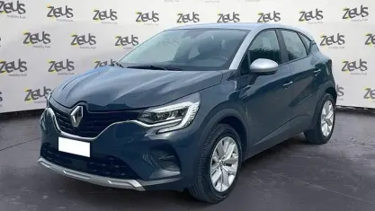 Usata Renault Captur Equilibre 101 CV (74 kW) 2023 Bluazzurro SUV