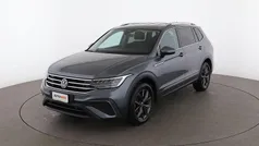 Grigio Usata 2022 VW Tiguan Allspace Life SUV | 28.899 € (Buon prezzo)
