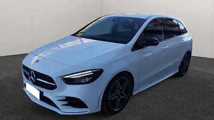 Usata Mercedes B200 Premium 150 CV (110 kW) 2022 Bianco Monovolume