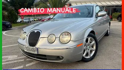 Gray Usata 2005 Jaguar S-Type Executive Tre volumi | 2300 € (Cara)