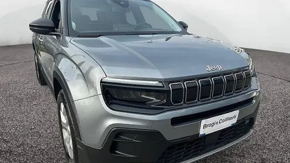 Usata Jeep Avenger Altitude 101 CV (74 kW) 2023 Grigio SUV