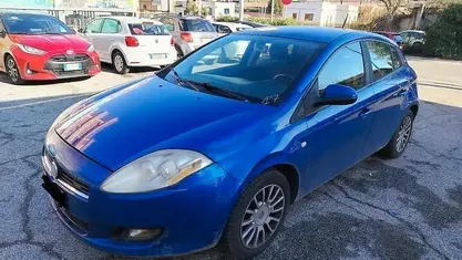 Usata Fiat Bravo Emotion 120 CV (88 kW) 2009 Blu Utilitaria