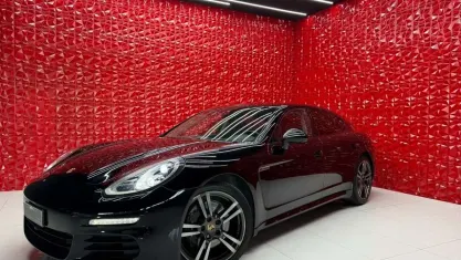 Usata Porsche Panamera Diesel Edition 300 CV (220 kW) 2014 Nero Utilitaria