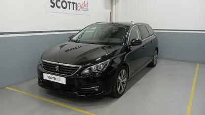 Nero Usata 2018 Peugeot 308 Allure Station wagon | 15.900 € (Molto cara)