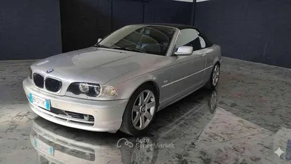 Usata BMW 320 Cabriolet 170 CV (125 kW) 2001 Cabrio